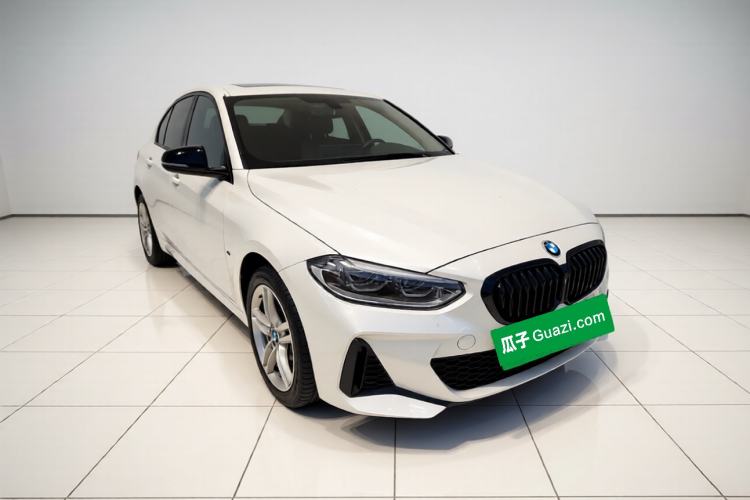 Used BMW 1 Series 2022 120i M Sport Night Edition Exterior 2