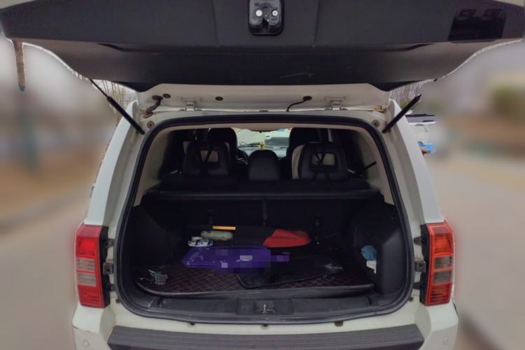Used Jeep Patriot 2014 2.4L Sport Edition
