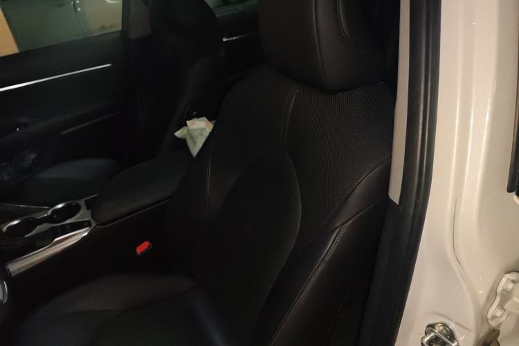 Used Toyota Camry 2018 Dual-Engine 2.5HQ Flagship Edition
