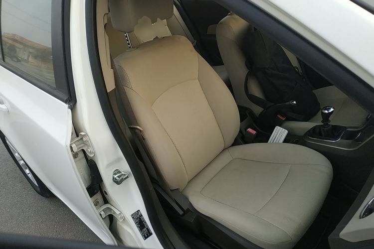 Used Chevrolet Cruze 2015 1.5L Classic SL MT