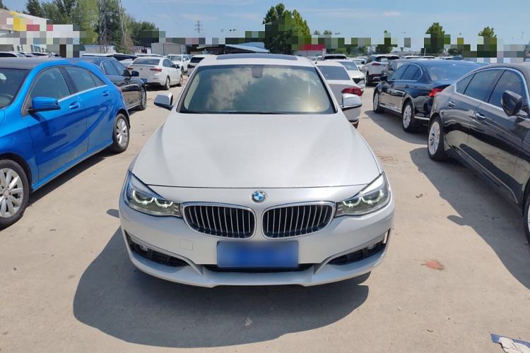 Used BMW 3 Series 2014 320i Sport Design Package

