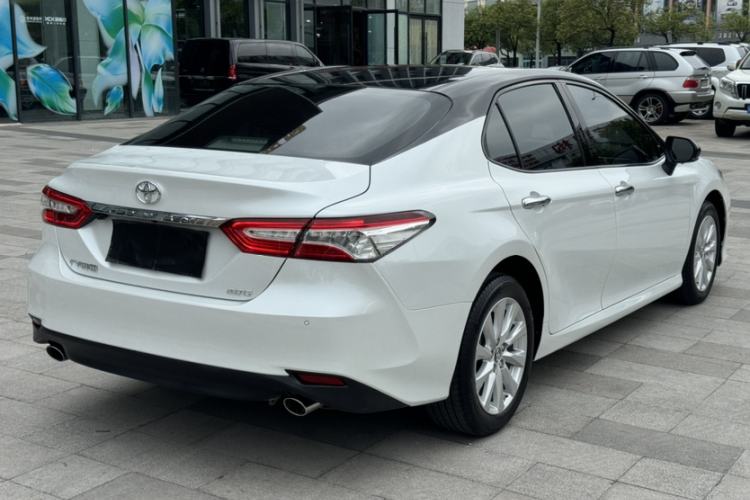 Used Toyota Camry 2019 Revised Version 2.0G Luxury Edition
