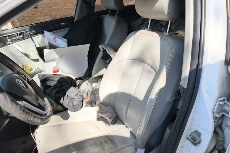 Used Brilliance H530 2011 1.6L Automatic Luxury Version
