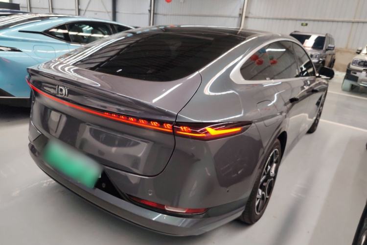 Used CHANGAN NEVO A07 2025 Blue Whale Range-Extending Version 230 Flagship Model