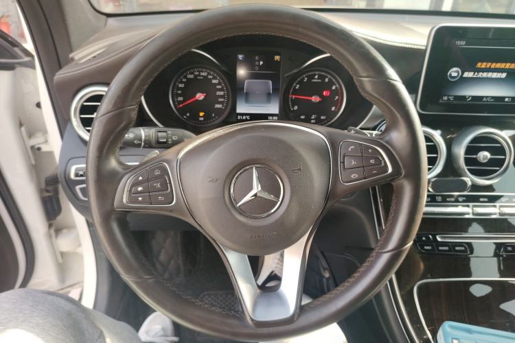 Used Mercedes-Benz GLC 2016 GLC 260 4MATIC Luxury Model