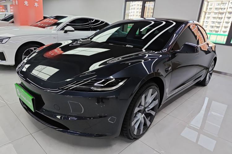 Used Tesla Model 3 2023 Long-Range All-Wheel-Drive Version