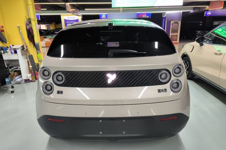 Used firefly firefly 2025 Illuminated Edition
