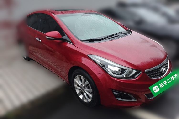 Used Hyundai Elantra (5th Generation / Langdong) 2016 1.6L Manual Fashion Edition Front Right 45 Deg