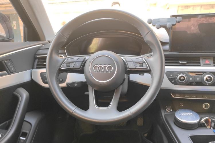 Used Audi A4L 2020 40 TFSI Fashion Dynamic Model
