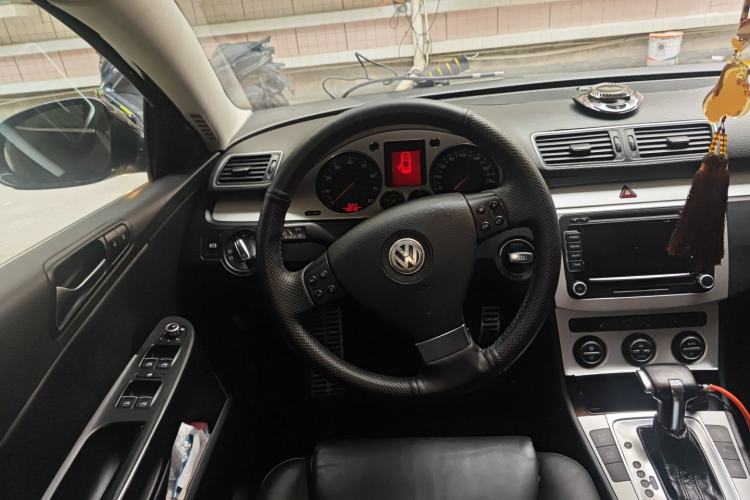 Used Volkswagen Magotan 2011 2.0 TSI DSG Luxury Edition