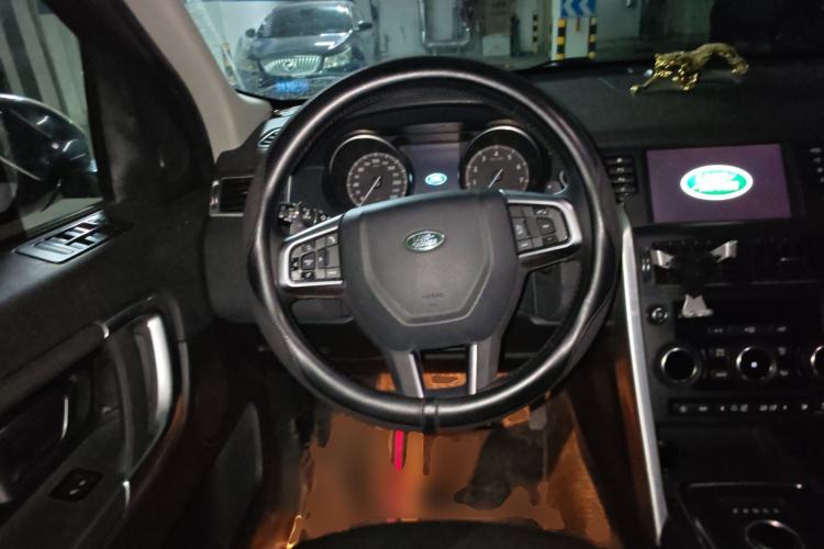 Used Land Rover Discovery Sport 2018 240 PS SE Version Steering Wheel