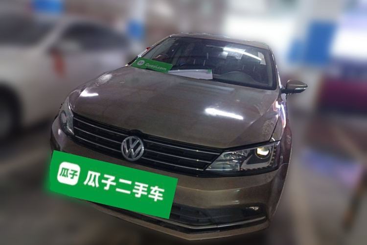 Used Volkswagen Sagitar 2015 230TSI Automatic Comfort Version