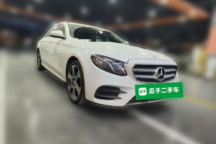 Used Mercedes-Benz E-Class 2016 E 300 L Sporty and Stylish Model