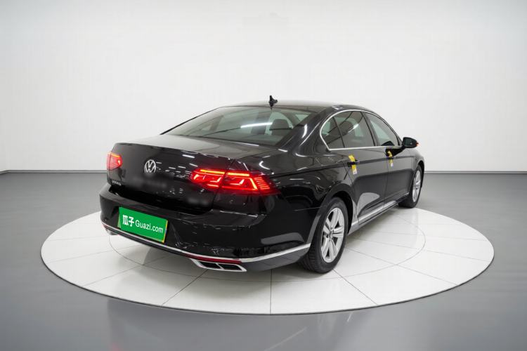 Used Volkswagen Magotan 2025 Zhongxiang Version 280TSI DSG Comfort Edition Rear Right 45 Deg