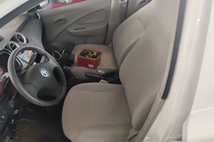 Used Venucia R30 2014 1.2L Manual Enjoyment Edition
