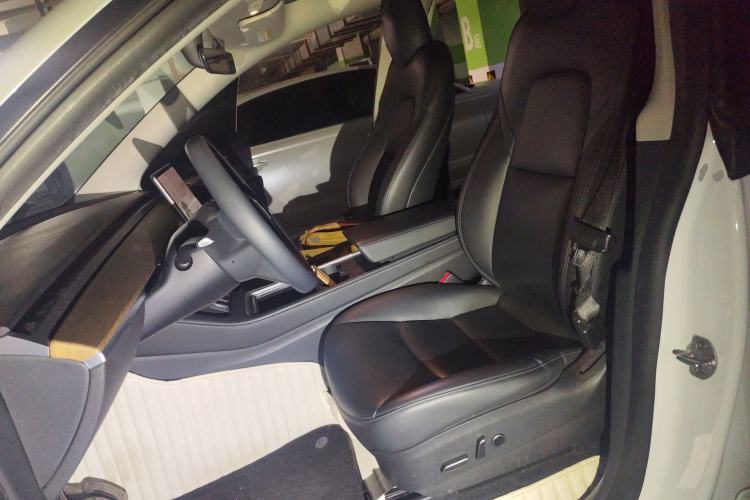 Used Tesla Model Y 2021 Standard Range Rear-Wheel Drive Version