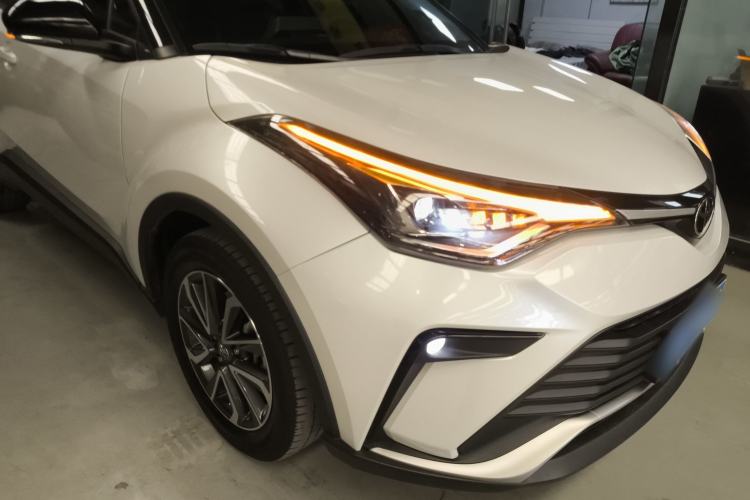 Used Toyota IZOA 2021 2.0L Yichi Version
