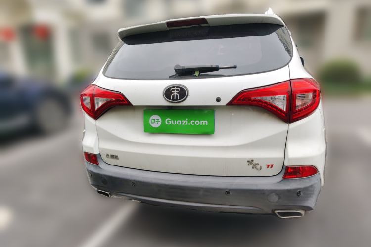 Used BYD Song 2017 Gaishi Upgrade Edition 1.5TI Manual Elite Model