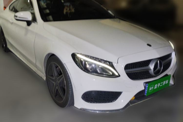 Used Mercedes-Benz C-Class 2017 C 200 Coupe Front Right 45 Deg