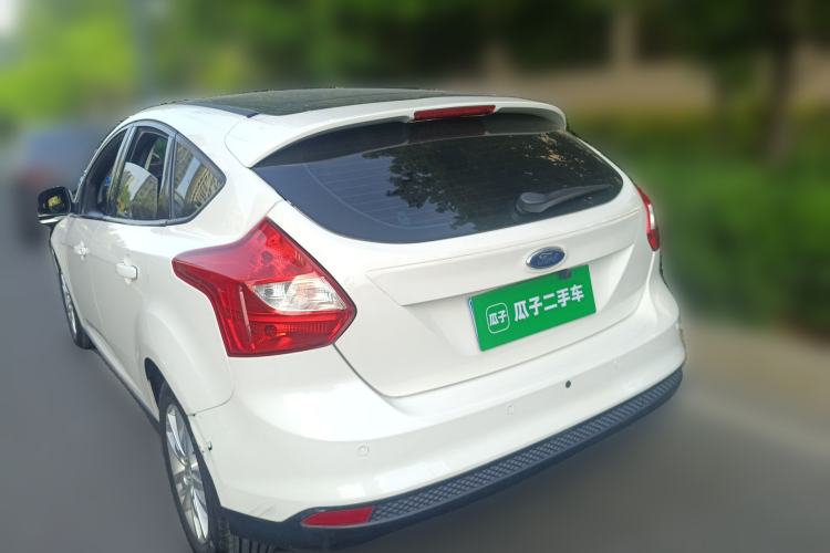 Used Ford Focus 2012 Hatchback 1.6L Manual Comfort Model
