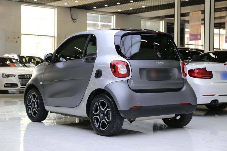 Used smart fortwo 2018 0.9T 66kW Hardtop Pioneer Edition China V Emission Standard