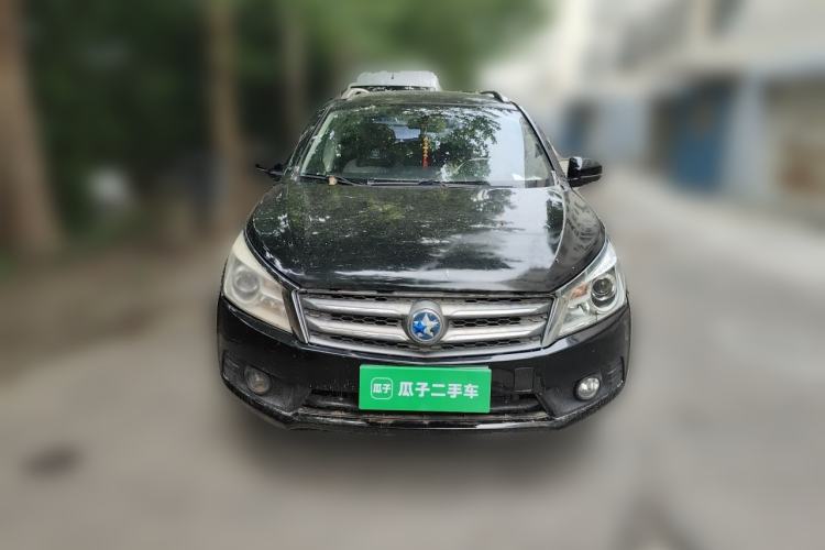 Used Venucia T70 2015 2.0L CVT Smart Edition