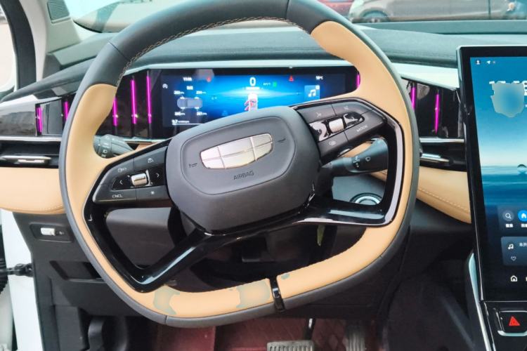 Used Geely Auto FX11 2023 1.5TD DCT Prestige Edition