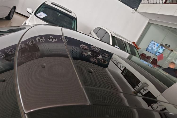 Used Land Rover Range Velar 2022 250 PS Sparkling Heritage Edition Roof