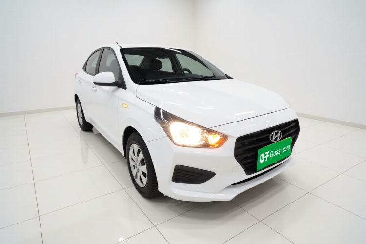 Used Hyundai Verna (older generation) 2020 1.4L Manual GL Refreshed Edition Exterior 1