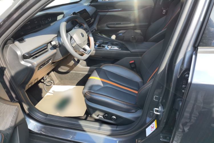 Used Changan UNI-V 2024 1.5T Prestige Edition