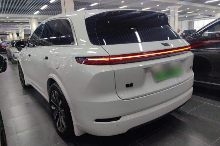 Used Li Auto L7 2025 Pro Smart Refresh Edition
