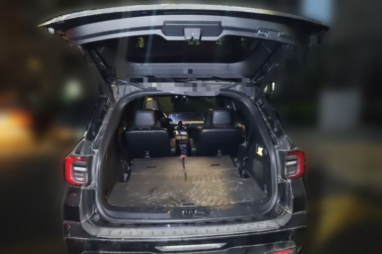 Used Ford Explorer 2023 EcoBoost 285 Kunlun Peak Edition 6-Seater Trunk