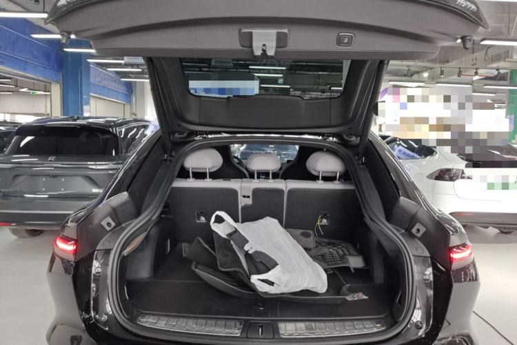 Used Nio EC6 2024 75 kWh
