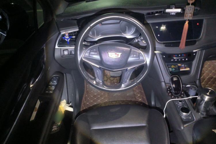 Used Cadillac XT5 2021 2.0T Four-Wheel Drive Luxury Version
