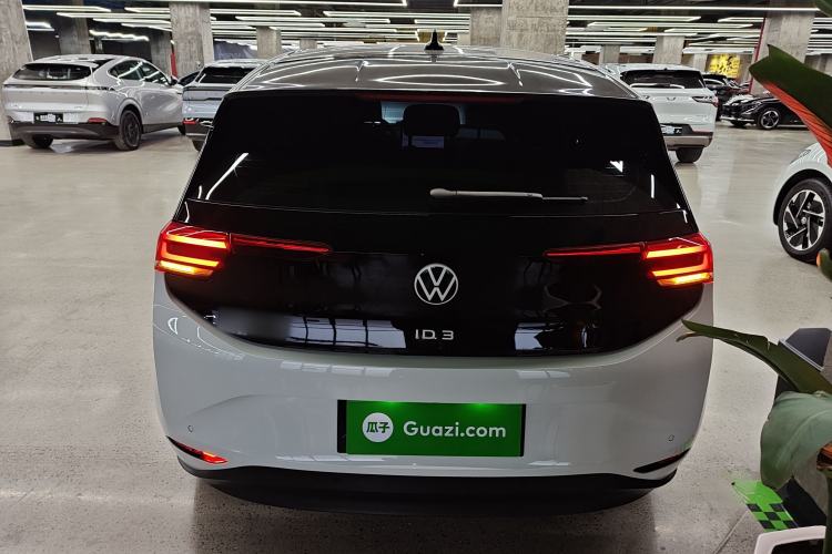 Used Volkswagen ID.3 2025 Smart Edition Outstanding Model
