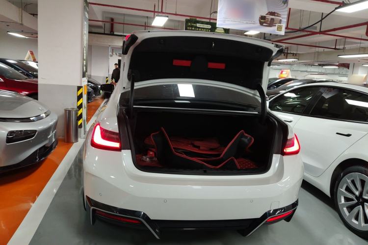 Used BMW i3 2022 eDrive 35 L