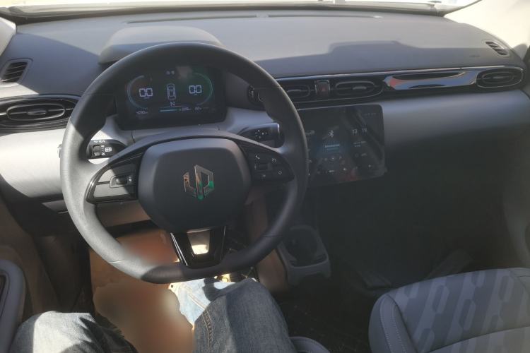 Used Leapmotor T03 2025 310 Comfort Edition Center Console