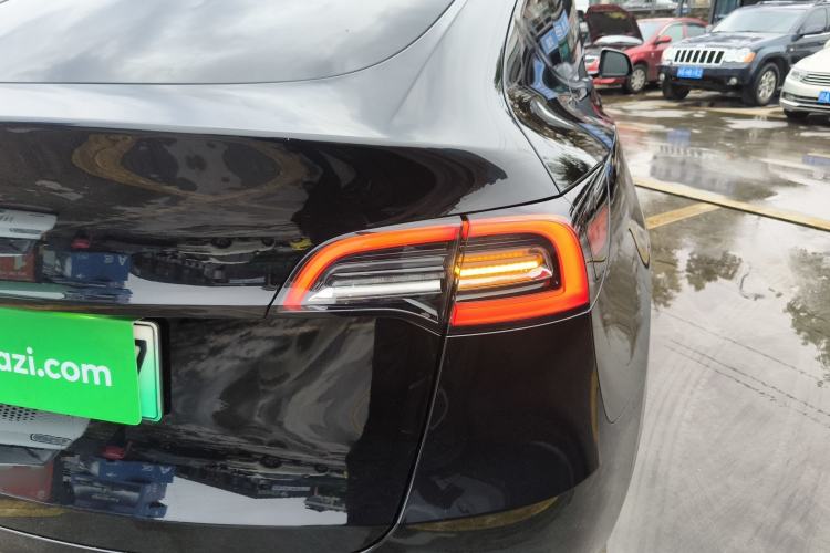 Used Tesla Model Y 2022 Revised Version Rear-Wheel Drive Right Rear Taillight