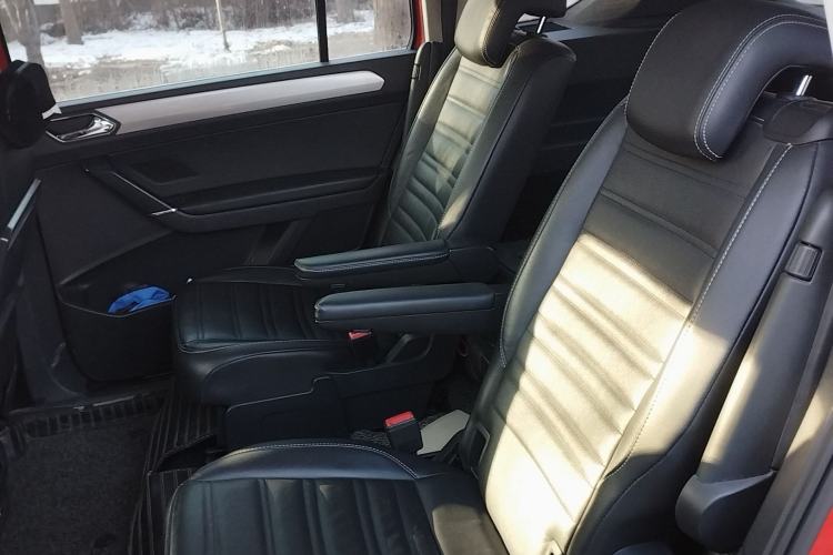 Used Volkswagen Touran 2018 Volkswagen Touran L 280TSI DSG Luxury Edition 6-seater
