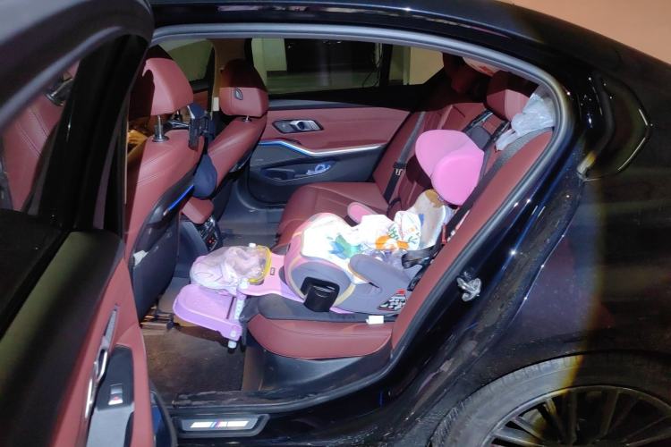 Used BMW 3 Series 2022 325Li M Sport Night Edition Package Left Rear Seat