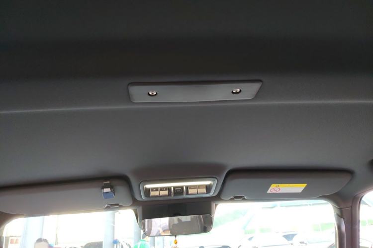 Used iCAR V23 2025 501 Four-Wheel Drive Intelligent Driving Version