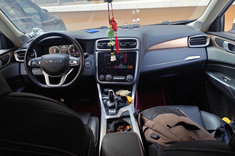 Used Lynk & Co 01 2019 2.0T Two-Wheel-Drive Pro Version China VI Standard
