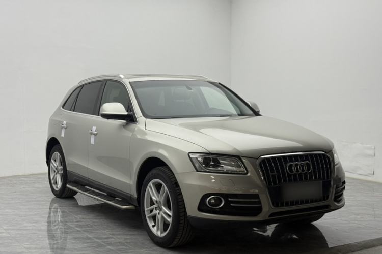 Used Audi Q5 2017 40 TFSI Comfort Model Exterior 2