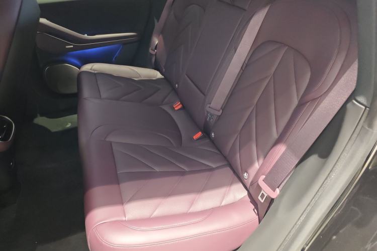 Used Nio ET5T 2025 75 kWh Touring Left Rear Seat