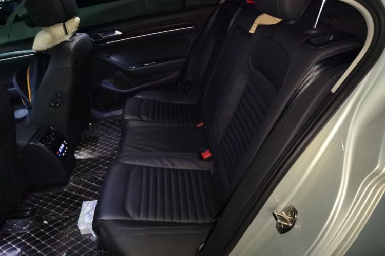 Used Volkswagen Magotan 2019 330TSI DSG Luxury Version China VI Standard