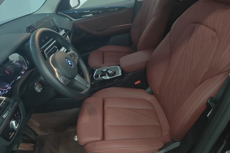Used BMW iX3 2024 Leading Model
