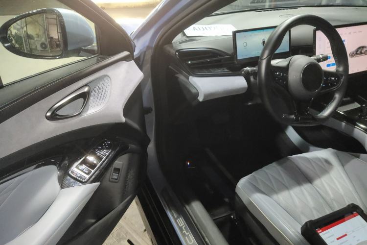 Used BYD Seal 2022 550 km Standard Range Rear-Wheel Drive Elite Version
