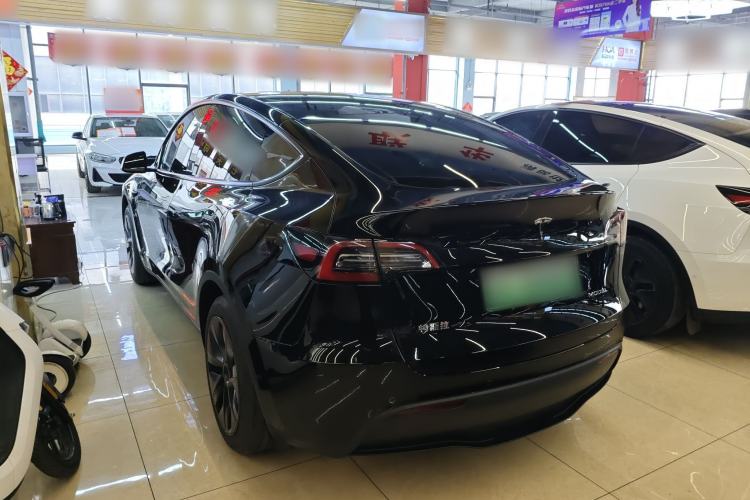 Used Tesla Model Y 2023 Rear-Wheel-Drive Version