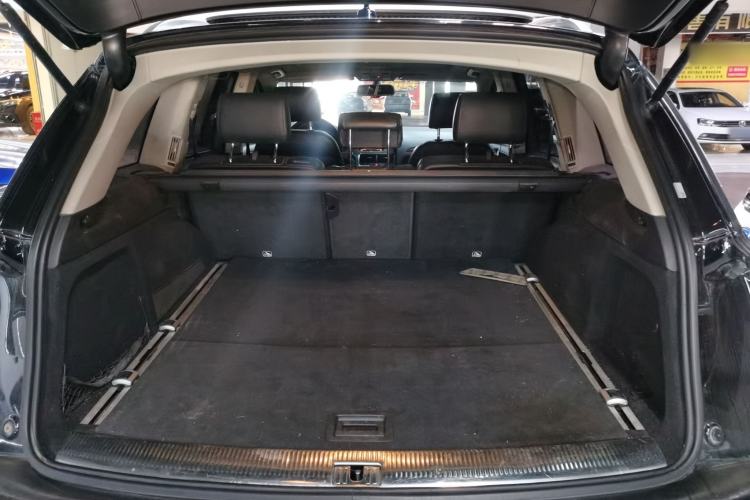 Used Audi Q7 2014 35 TFSI Off-road Model
