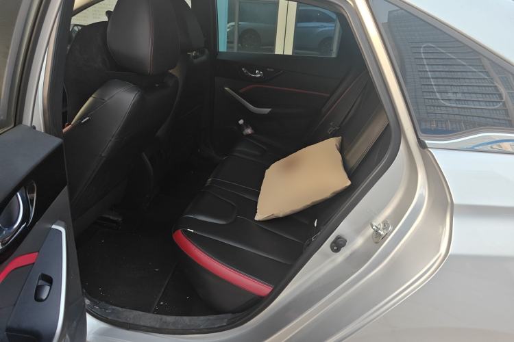 Used Venucia D60 2020 1.6L XL CVT Enjoyment Edition